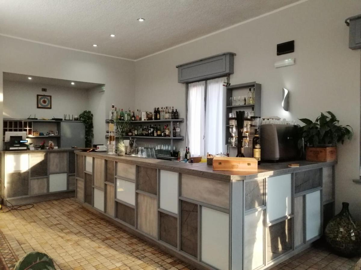 Villa Nasti Hotel Ristorante Canzo Eksteriør bilde