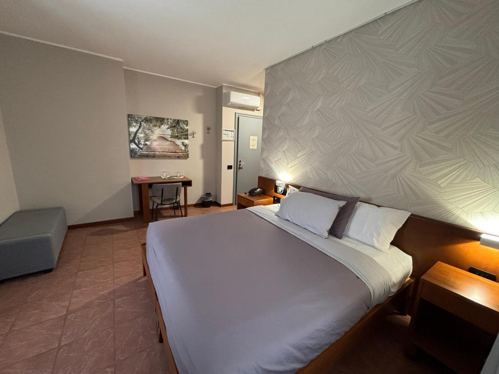 Villa Nasti Hotel Ristorante Canzo Eksteriør bilde